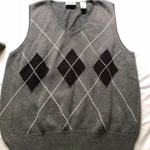 Man's Wool Sweater Vest Size M